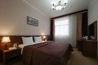 Гостиница Amici Grand Hotel Краснодар Стандартный двухместный номер с 1 кроватью или 2 отдельными кроватями-3