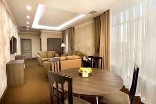 Гостиница Amici Grand Hotel Краснодар Номер комфорт премиум-5