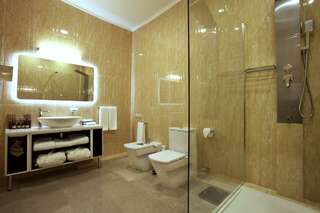 Гостиница Amici Grand Hotel Краснодар Номер комфорт премиум-2