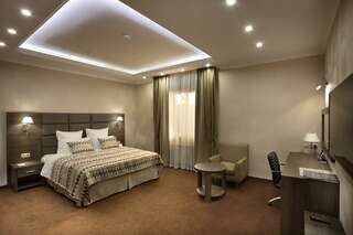 Гостиница Amici Grand Hotel Краснодар Номер комфорт премиум-1