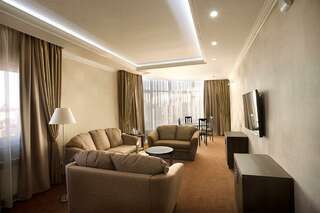 Гостиница Amici Grand Hotel Краснодар Президентский люкс-3
